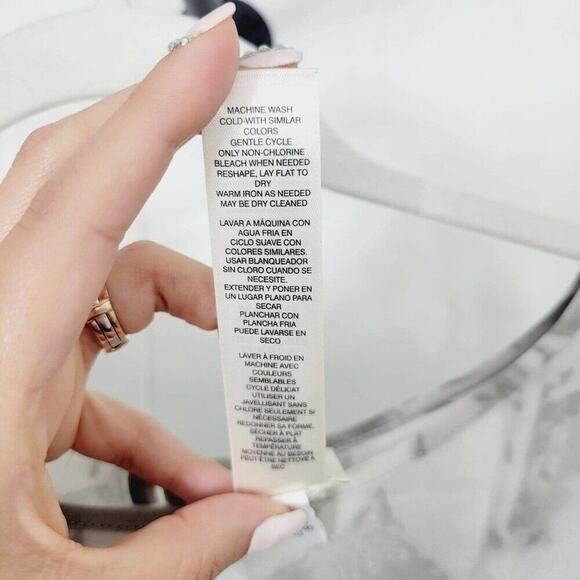 Chico's Womens Grey White Stretchy Sheer Floral Flowy Cape Style Blouse Medium - Picture 9 of 13